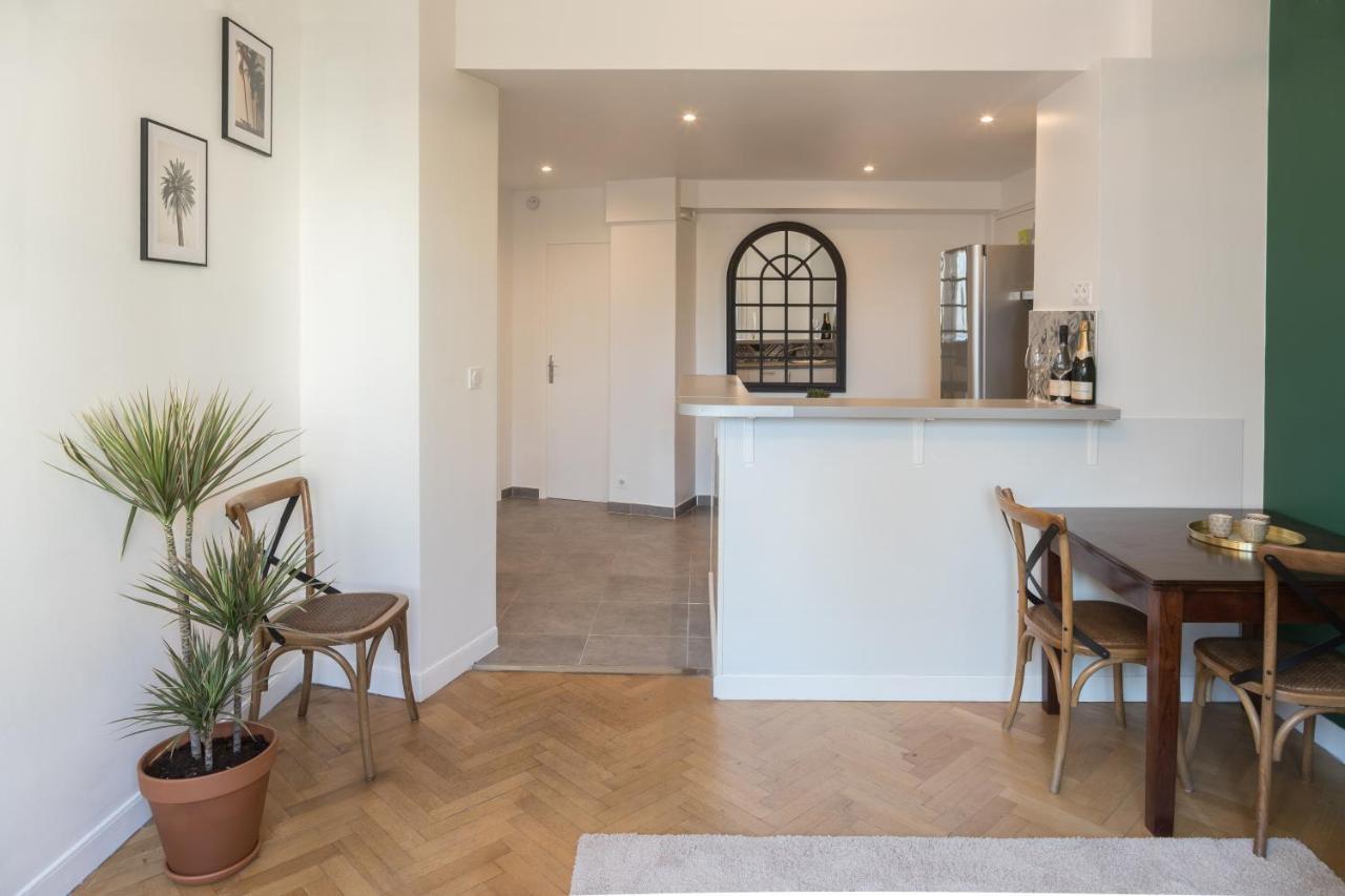 Beautiful Apartment In The Heart Of Nisa Exterior foto