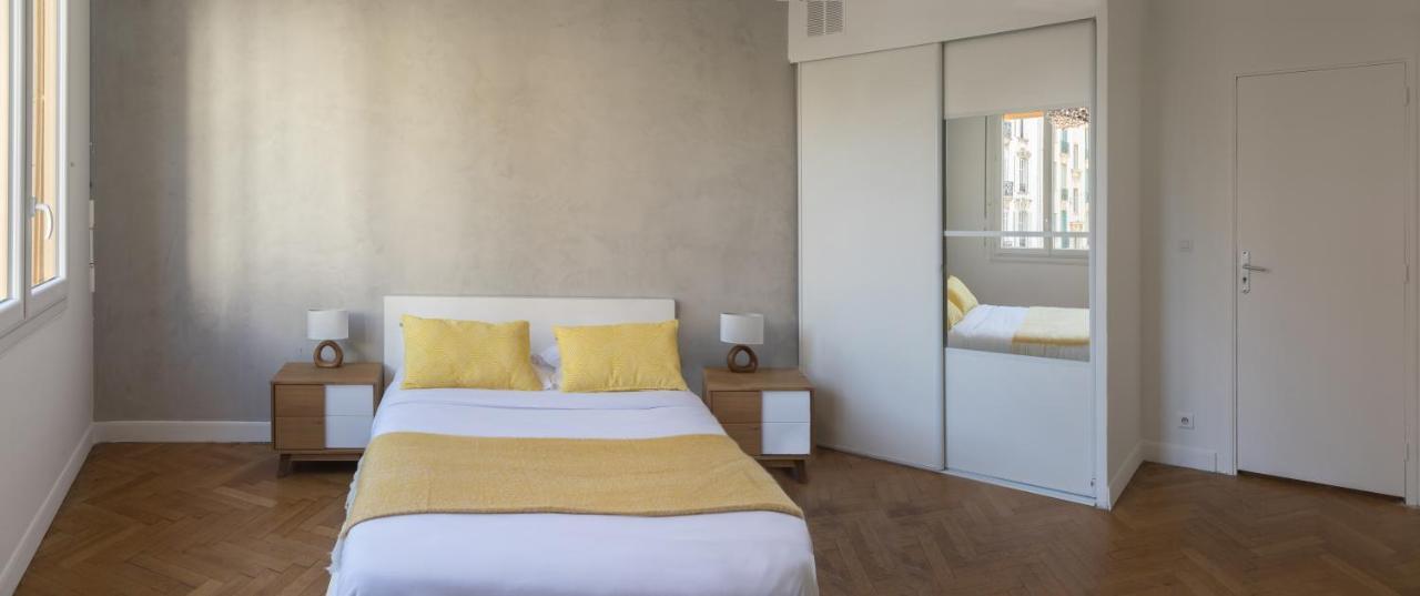 Beautiful Apartment In The Heart Of Nisa Exterior foto